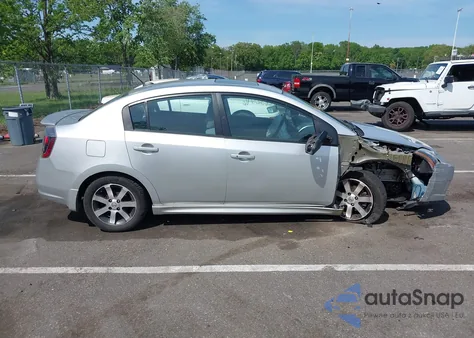 2012 Nissan Sentra 2.0 Sr from USA, damaged, VIN 3N1AB6AP5CL763977